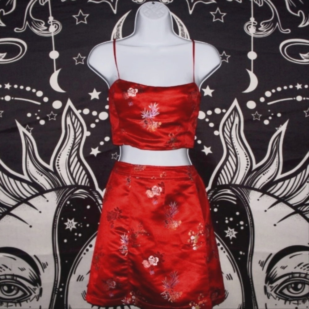 Japanese Red Floral Low-Strap Cropped Top w/ Above Knee Mini Skirt Outfit Size M